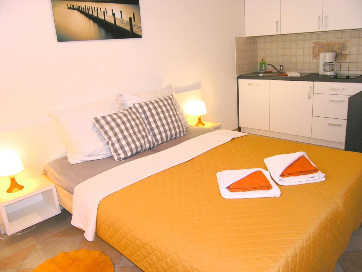 Apartmani Zganec Baska  Exterior photo