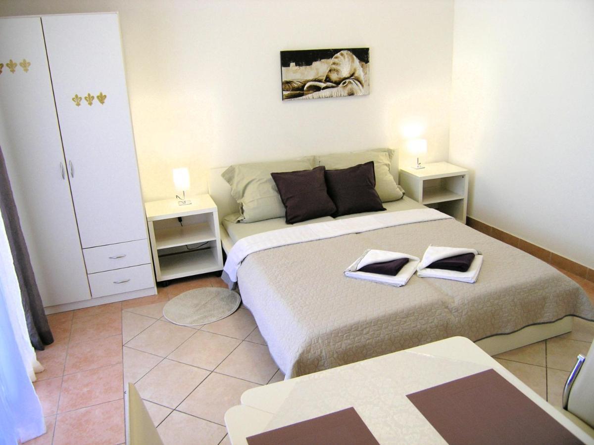 Apartmani Zganec Baska  Exterior photo